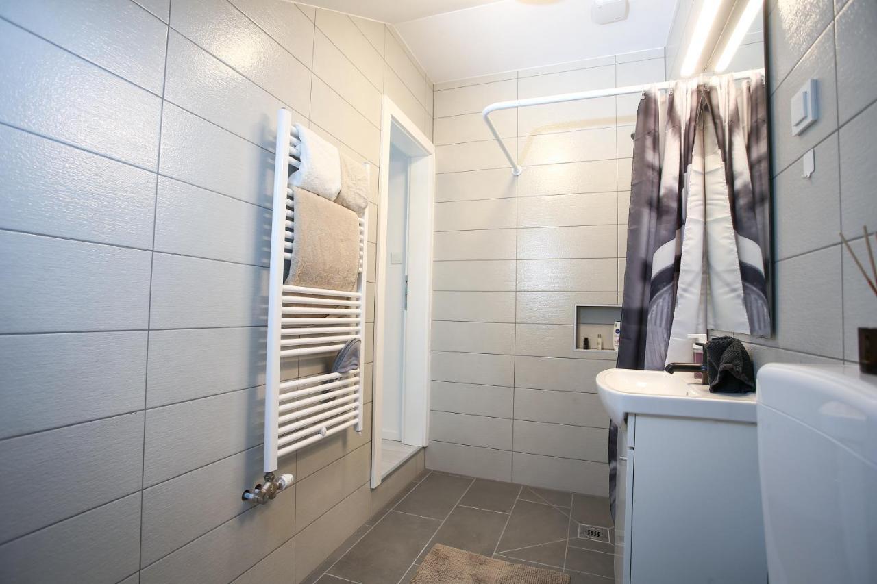 White Rooms Arena Zagrzeb Zewnętrze zdjęcie